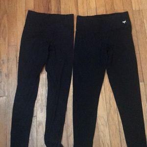 2 pairs of leggings.